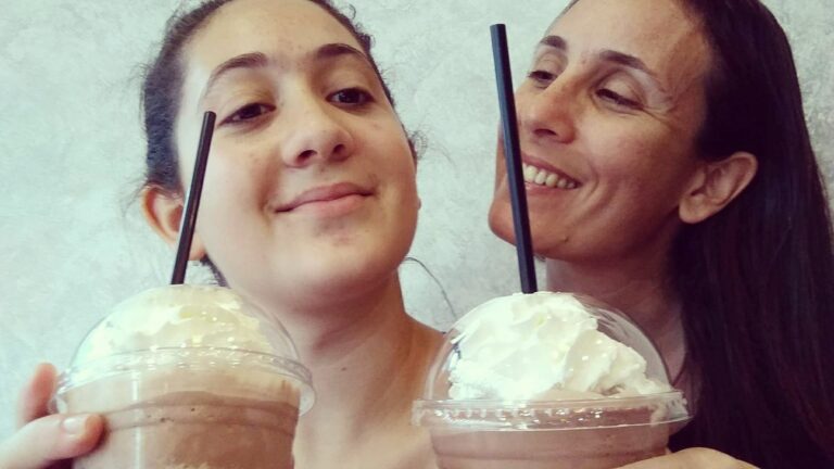 איך לא לעלות במשקל במהלך טיול בחו”ל