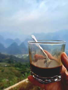 צפון וייטנאם עם ילדים