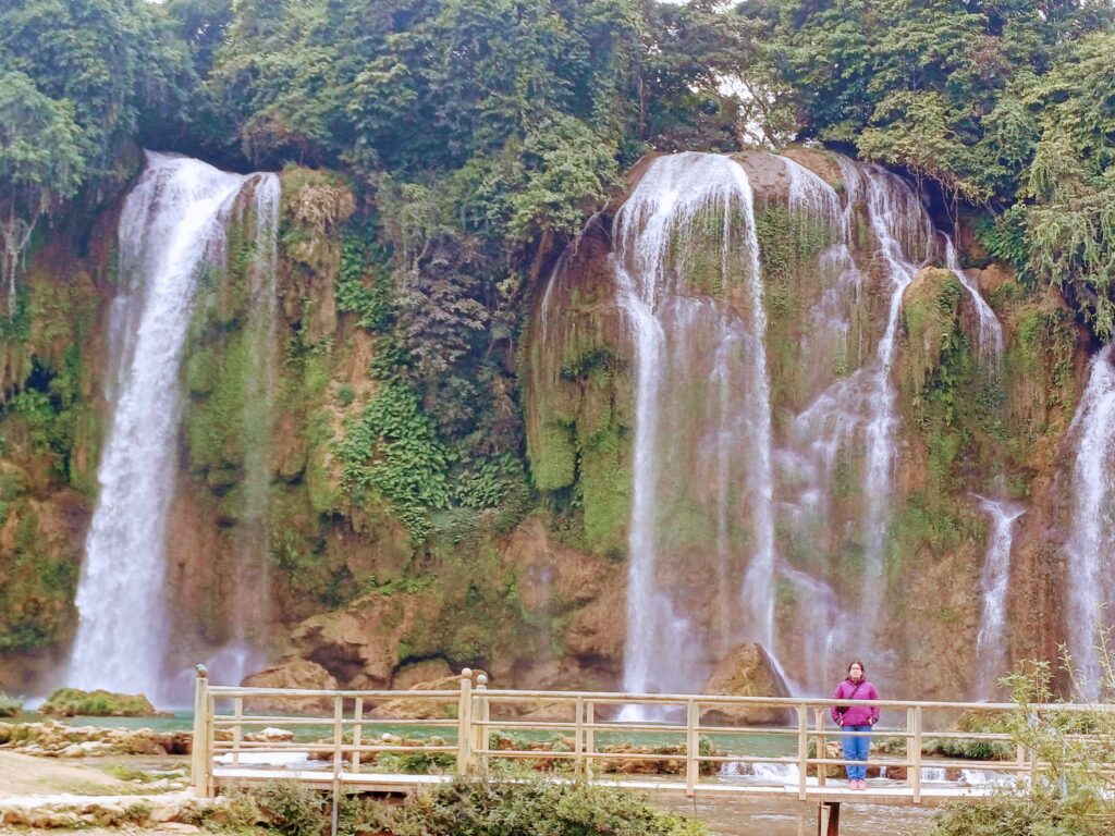 צפון וייטנאם עם ילדים